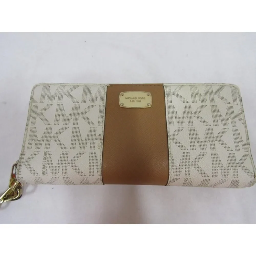 Michael Kors MK Jet Set Monogram Cream and Brown Zip Wallet